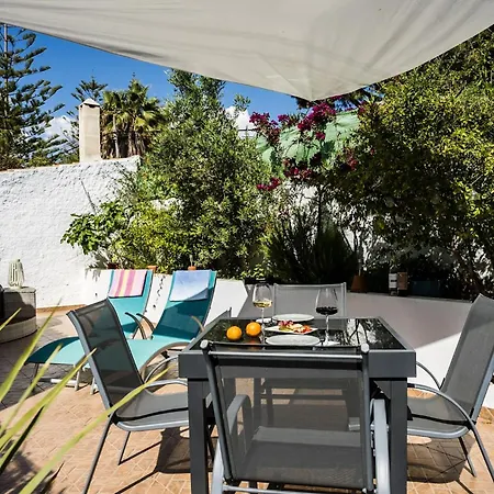 Carvoeiro Beach Apartment 카르보에이루